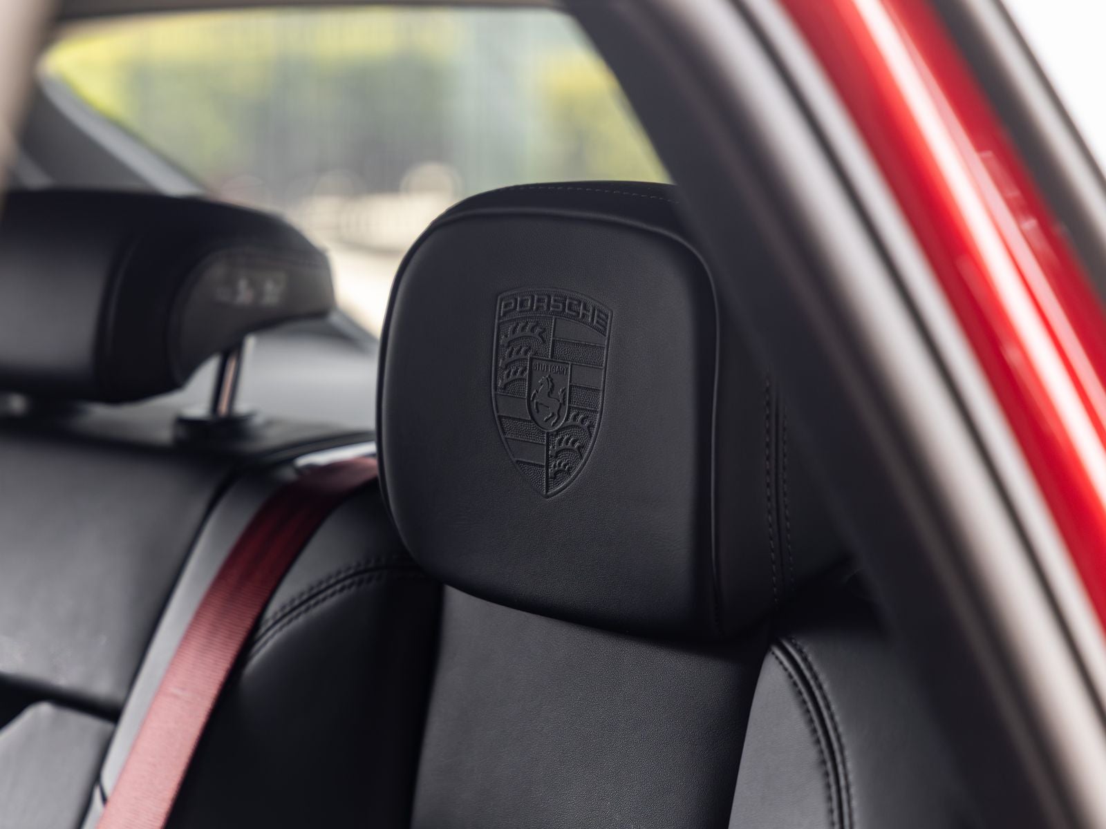 2023 Porsche Macan Macan (MY23)