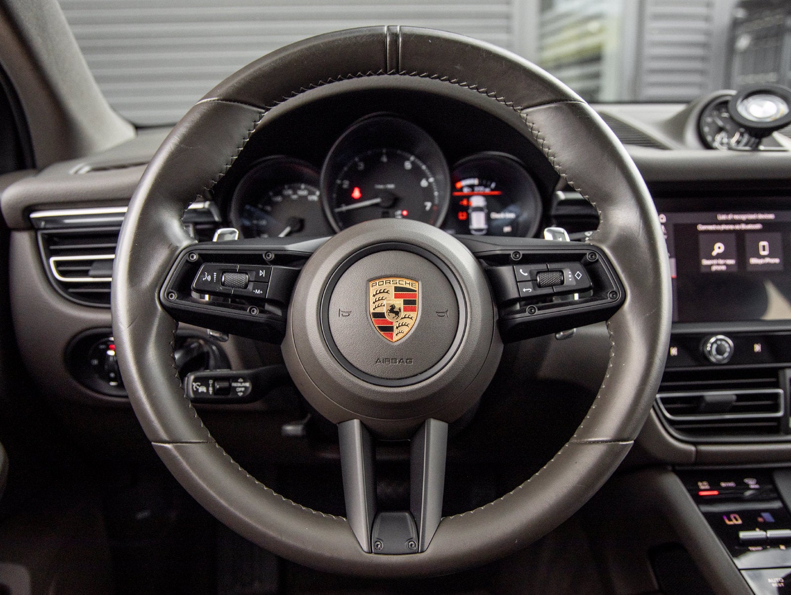 2023 Porsche Macan Macan