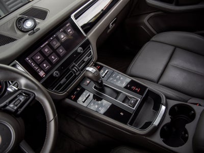 2023 Porsche Macan Macan