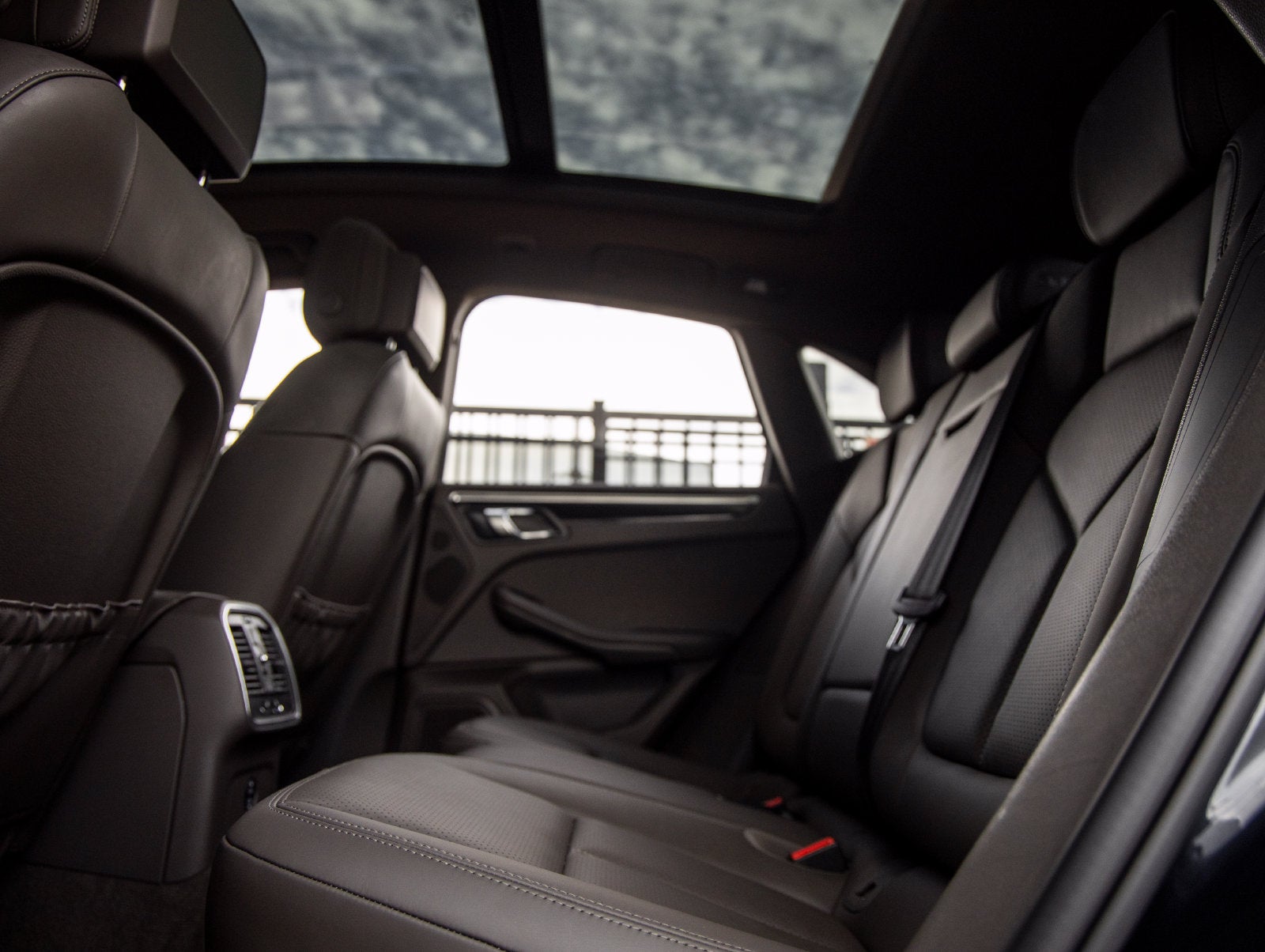2023 Porsche Macan Macan