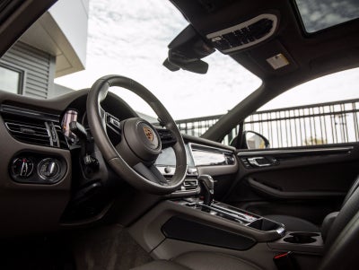 2023 Porsche Macan Macan
