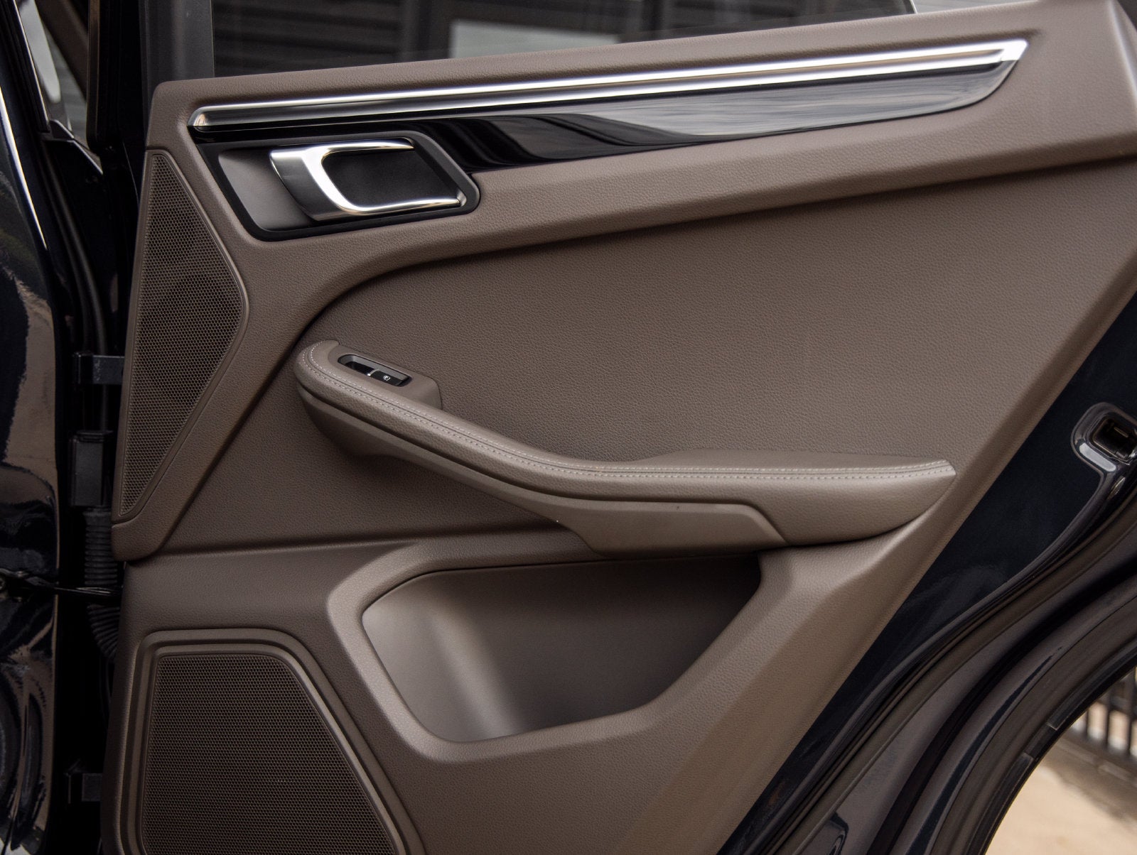 2023 Porsche Macan Macan
