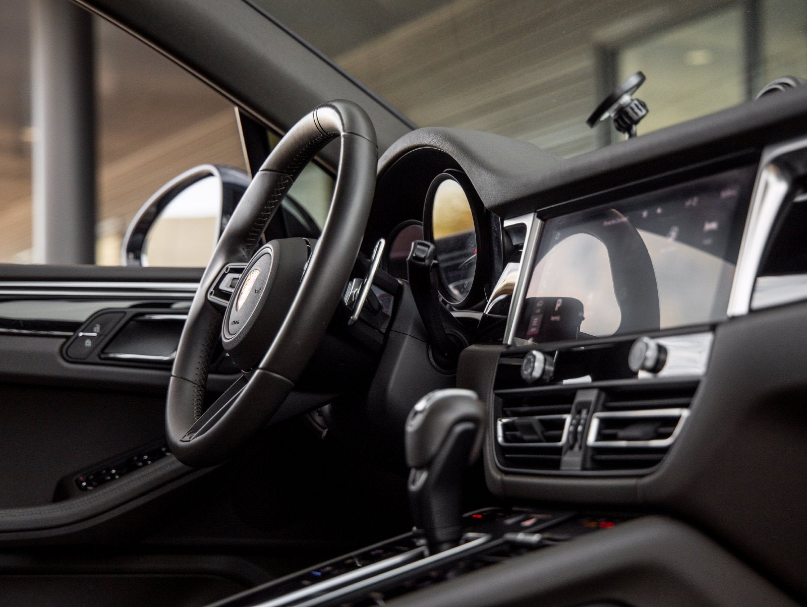 2023 Porsche Macan Macan