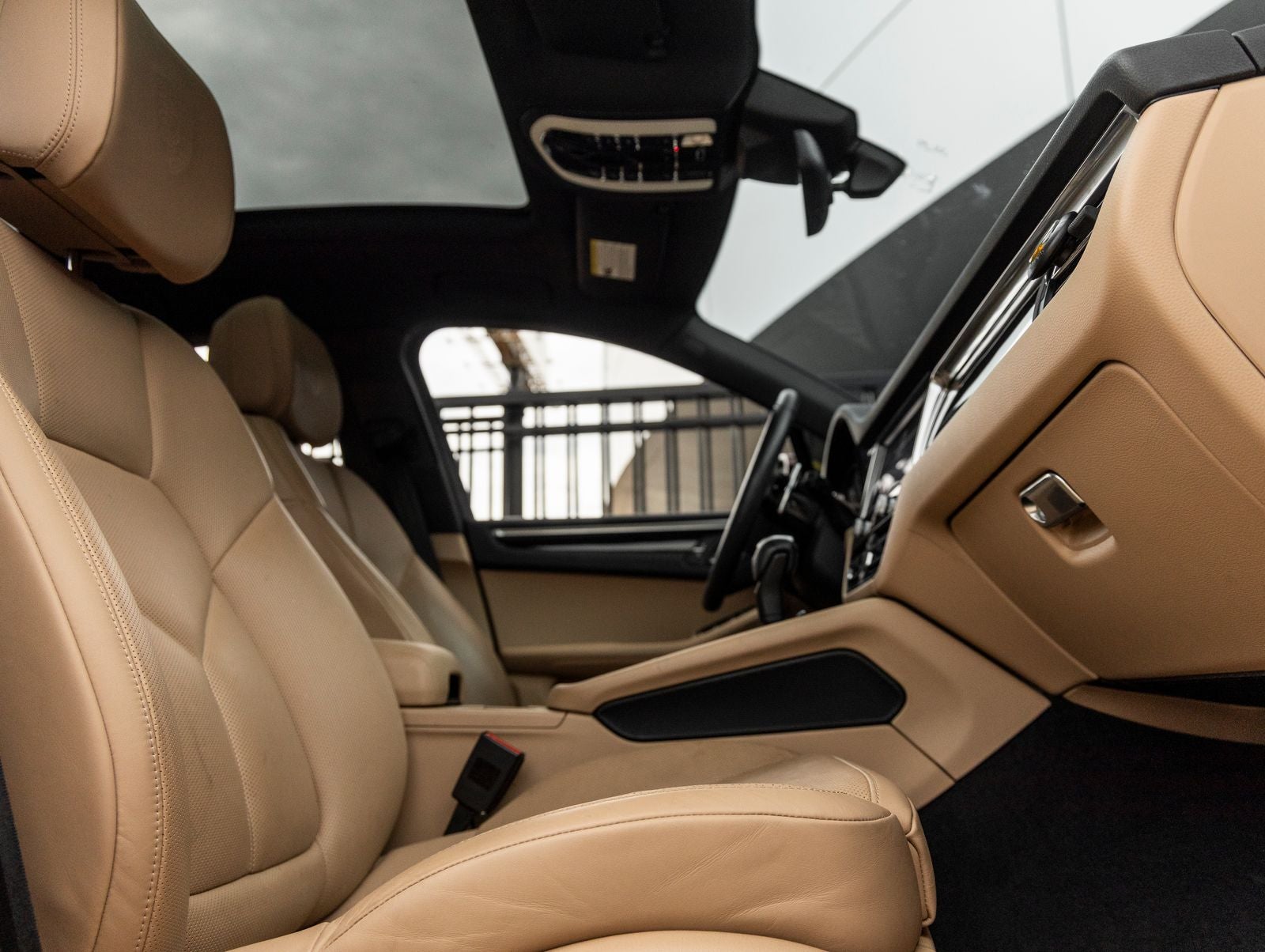 2024 Porsche Macan AWD