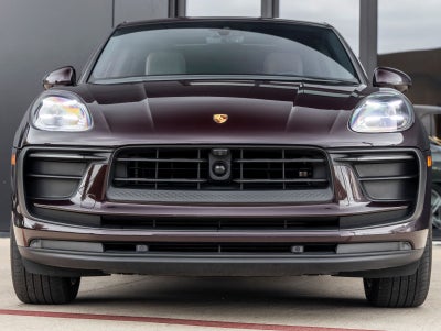 2024 Porsche Macan AWD