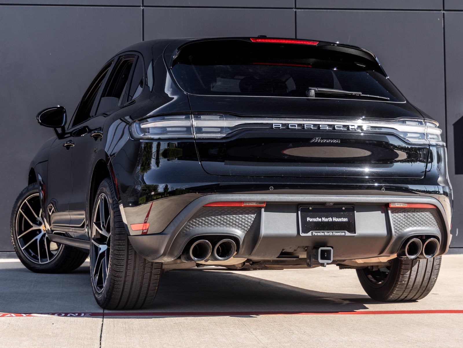 2023 Porsche Macan Macan