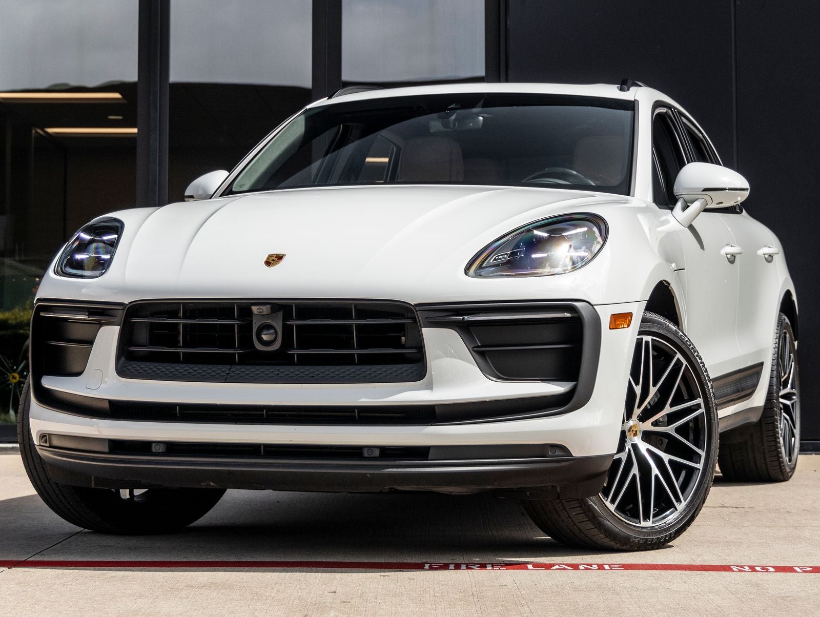 2024 Porsche Macan Macan (MY24)