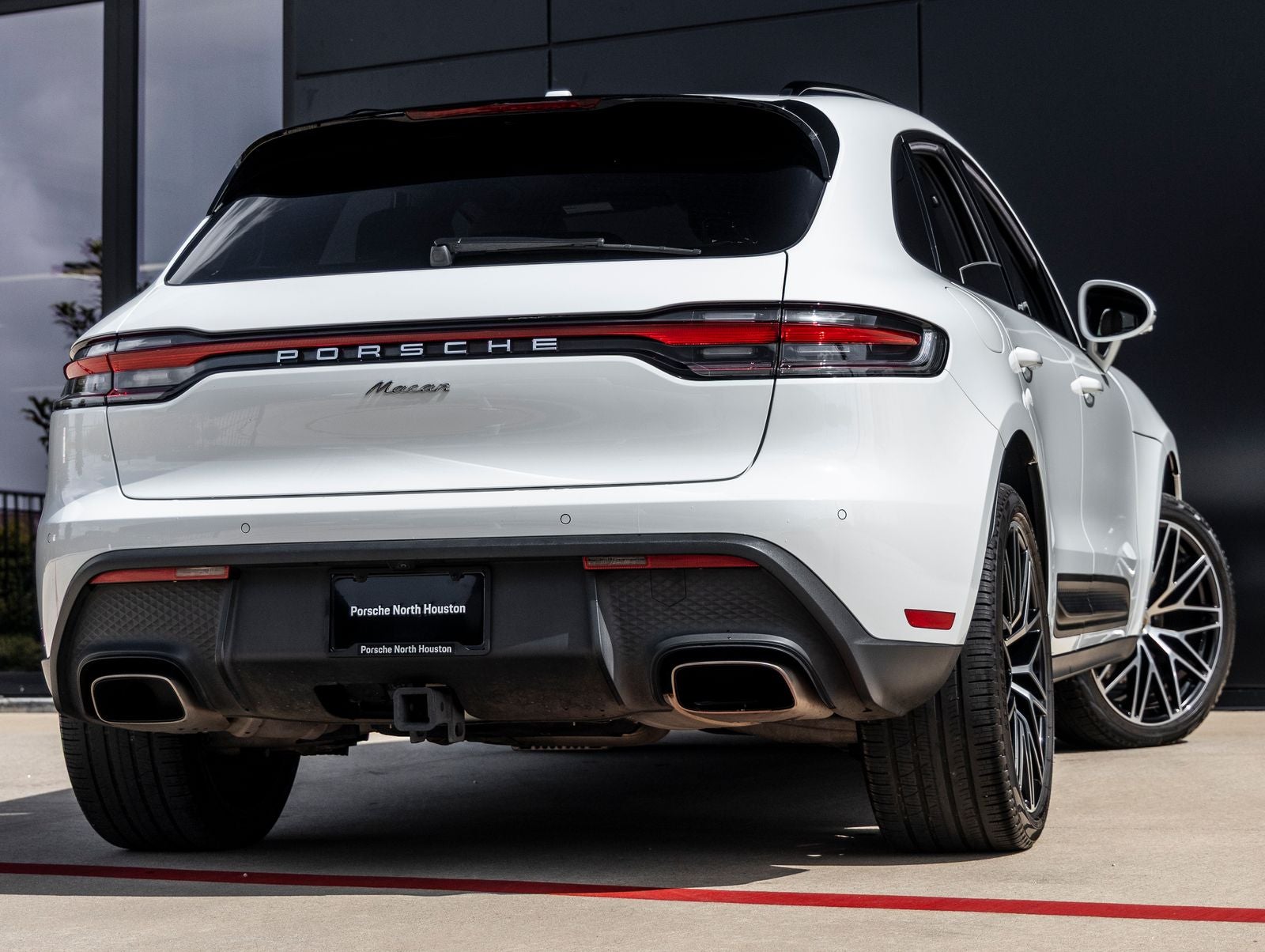 2024 Porsche Macan Macan (MY24)