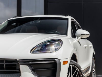2024 Porsche Macan Macan (MY24)