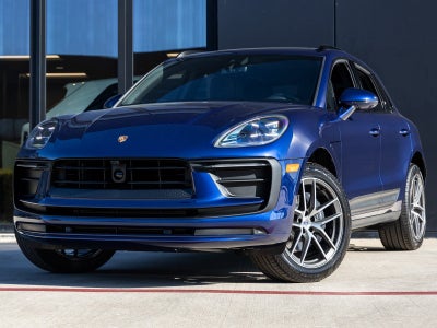 2026 Porsche Macan AWD