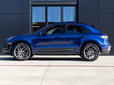 2026 Porsche Macan AWD