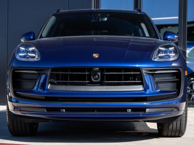 2026 Porsche Macan Macan