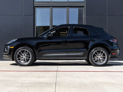 2026 Porsche Macan Macan