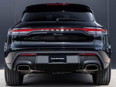 2026 Porsche Macan Base
