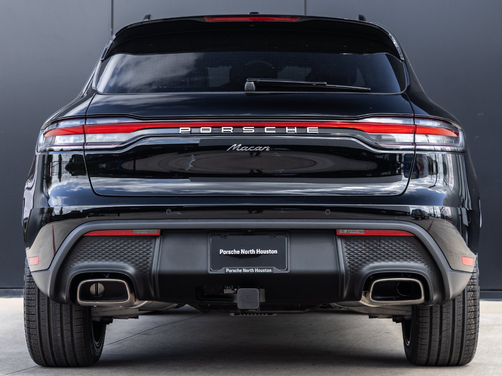 2026 Porsche Macan Macan
