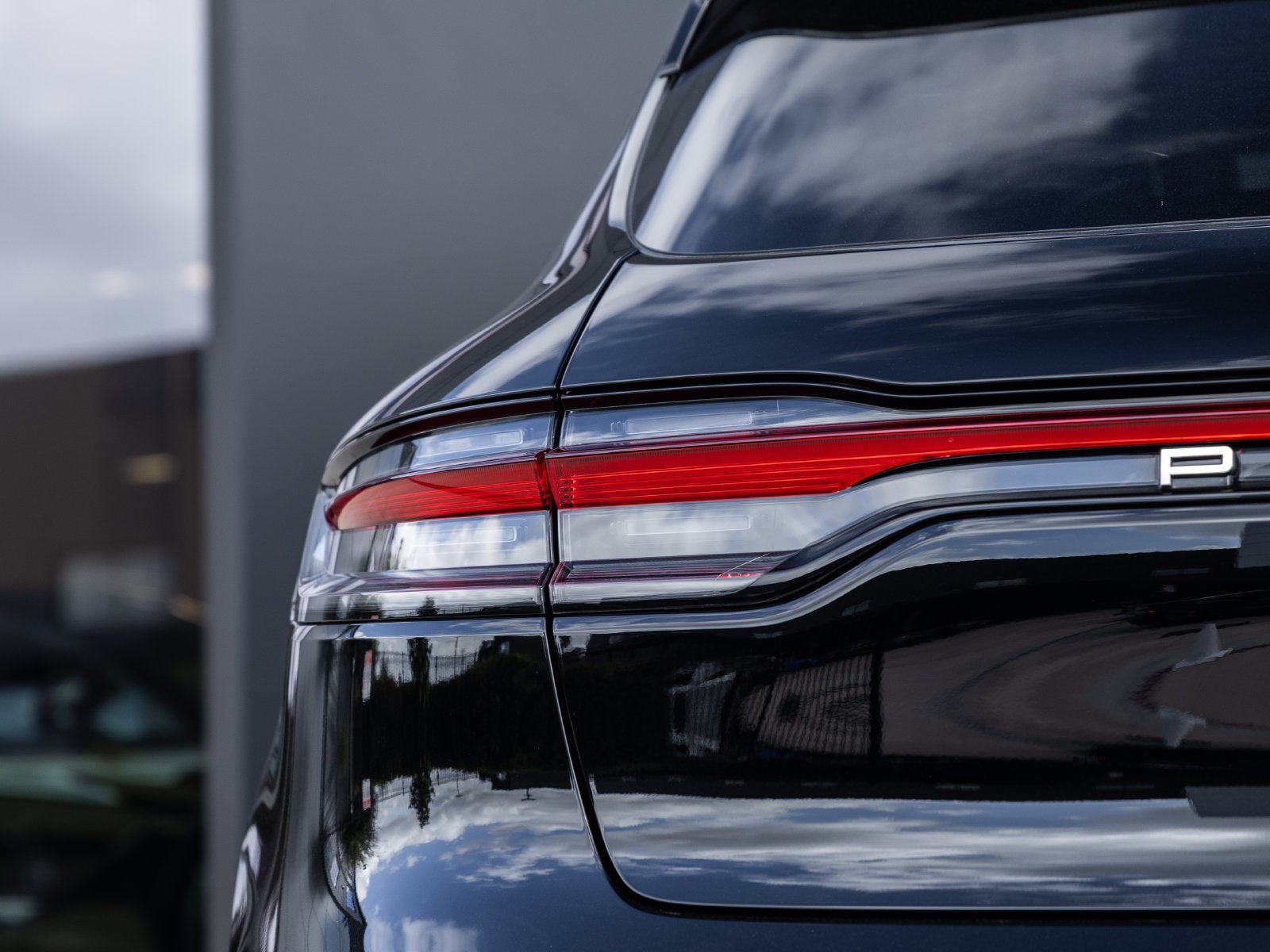 2026 Porsche Macan Macan
