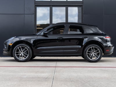 2026 Porsche Macan Macan