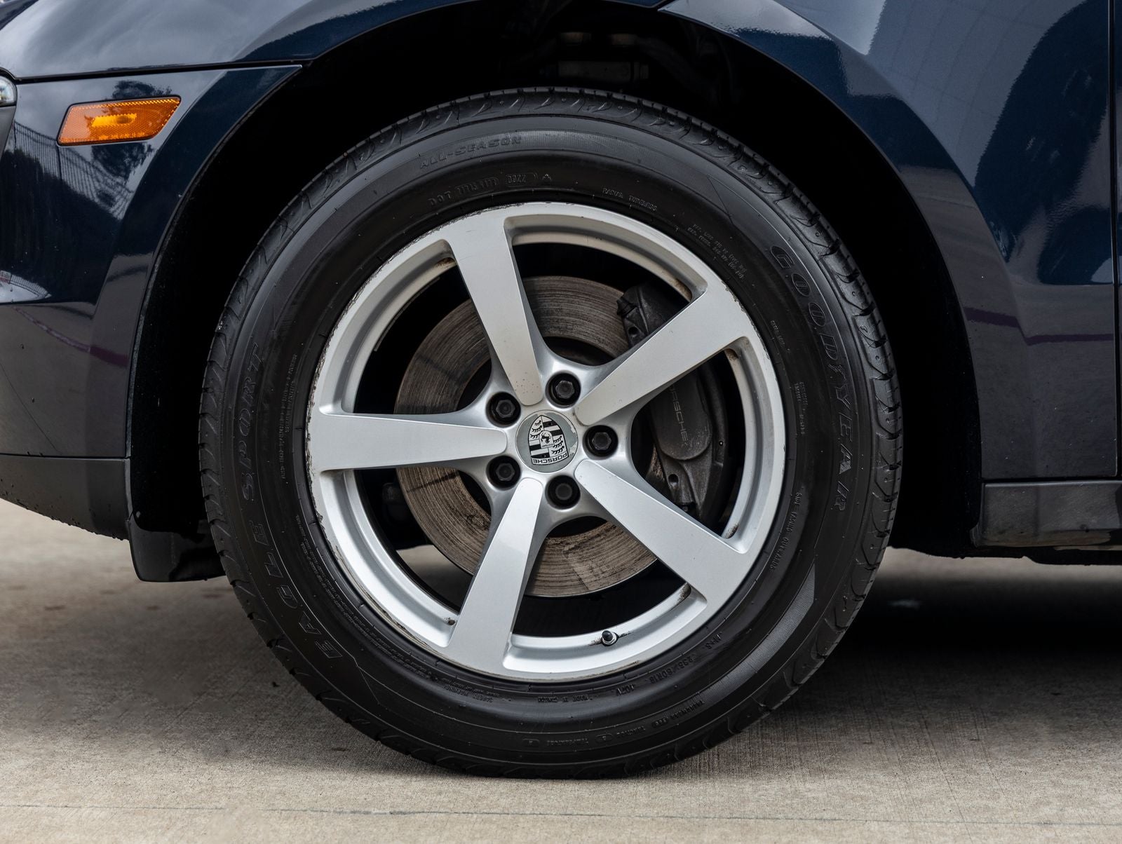 2017 Porsche Macan Macan