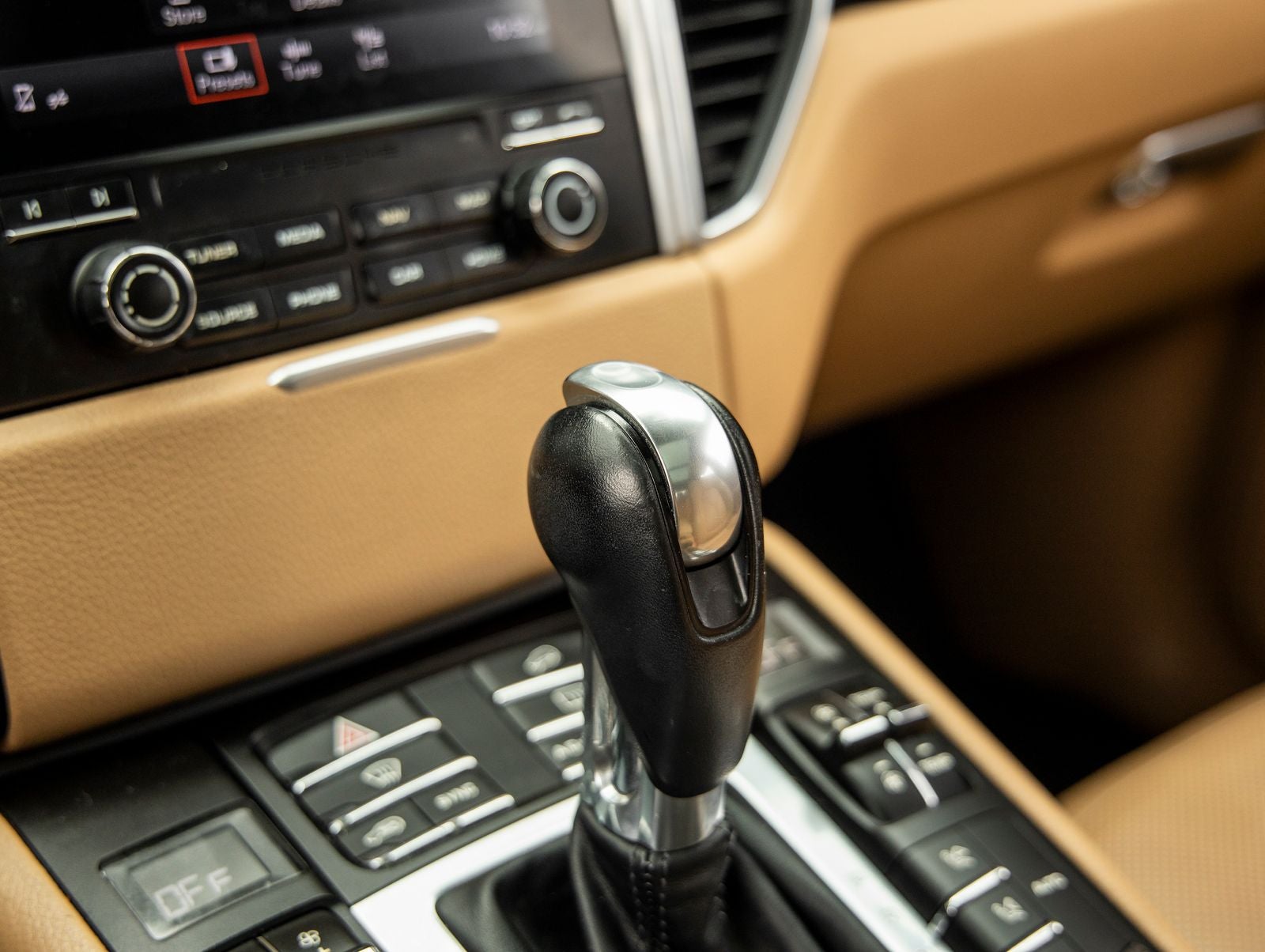 2017 Porsche Macan Macan