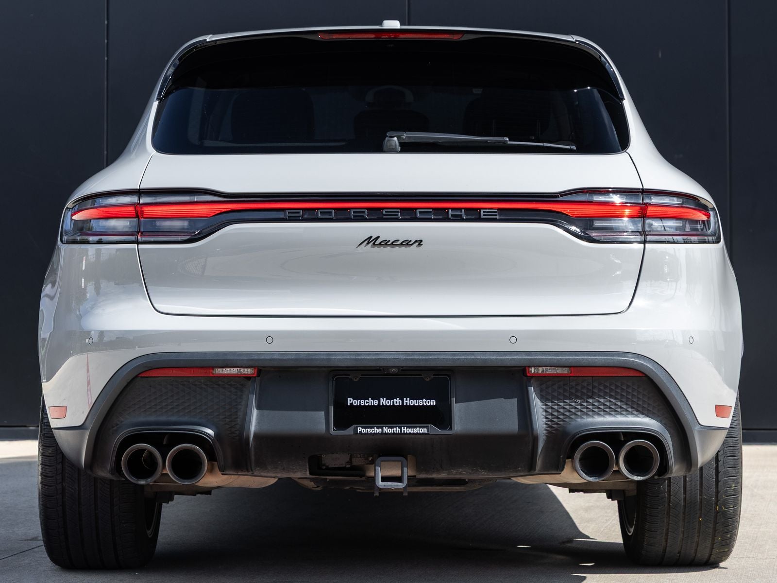 2023 Porsche Macan Macan