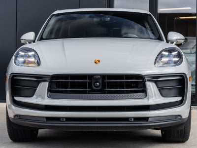 2023 Porsche Macan Macan