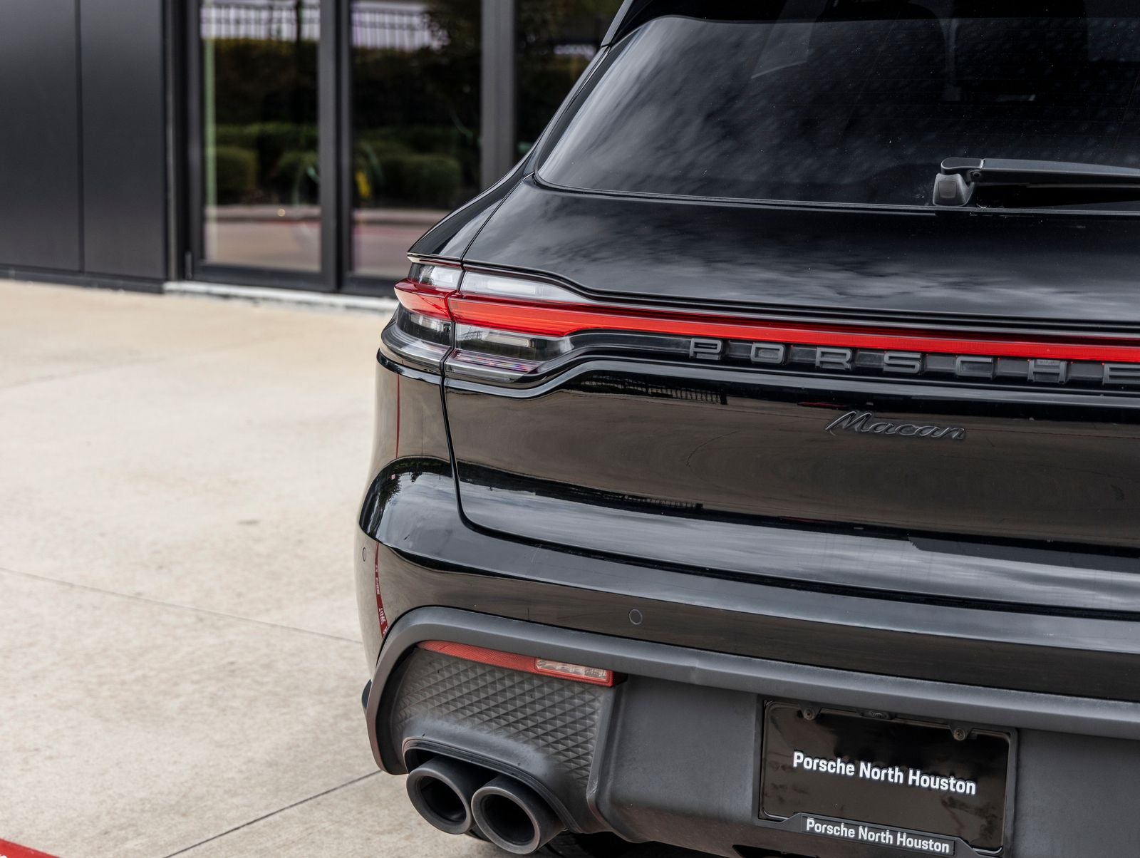 2023 Porsche Macan Macan (MY23)