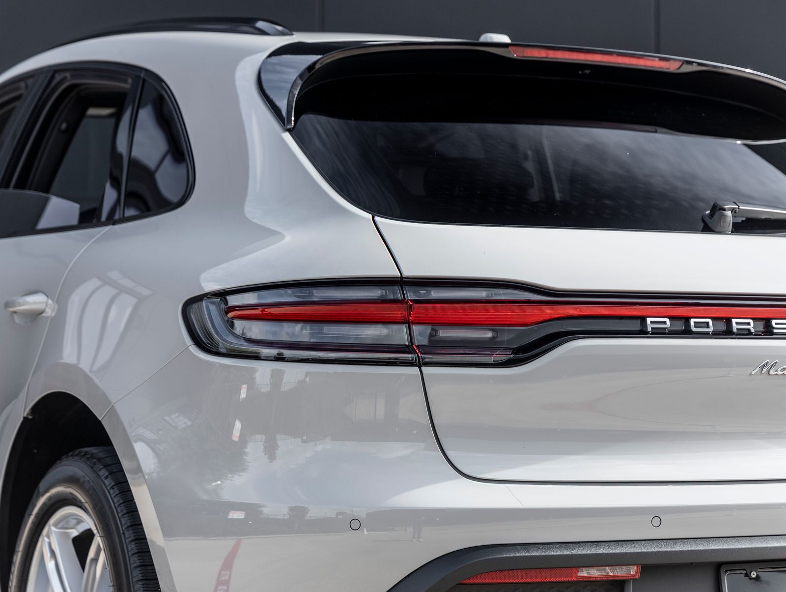 2025 Porsche Macan Macan