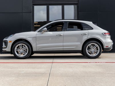 2025 Porsche Macan Macan