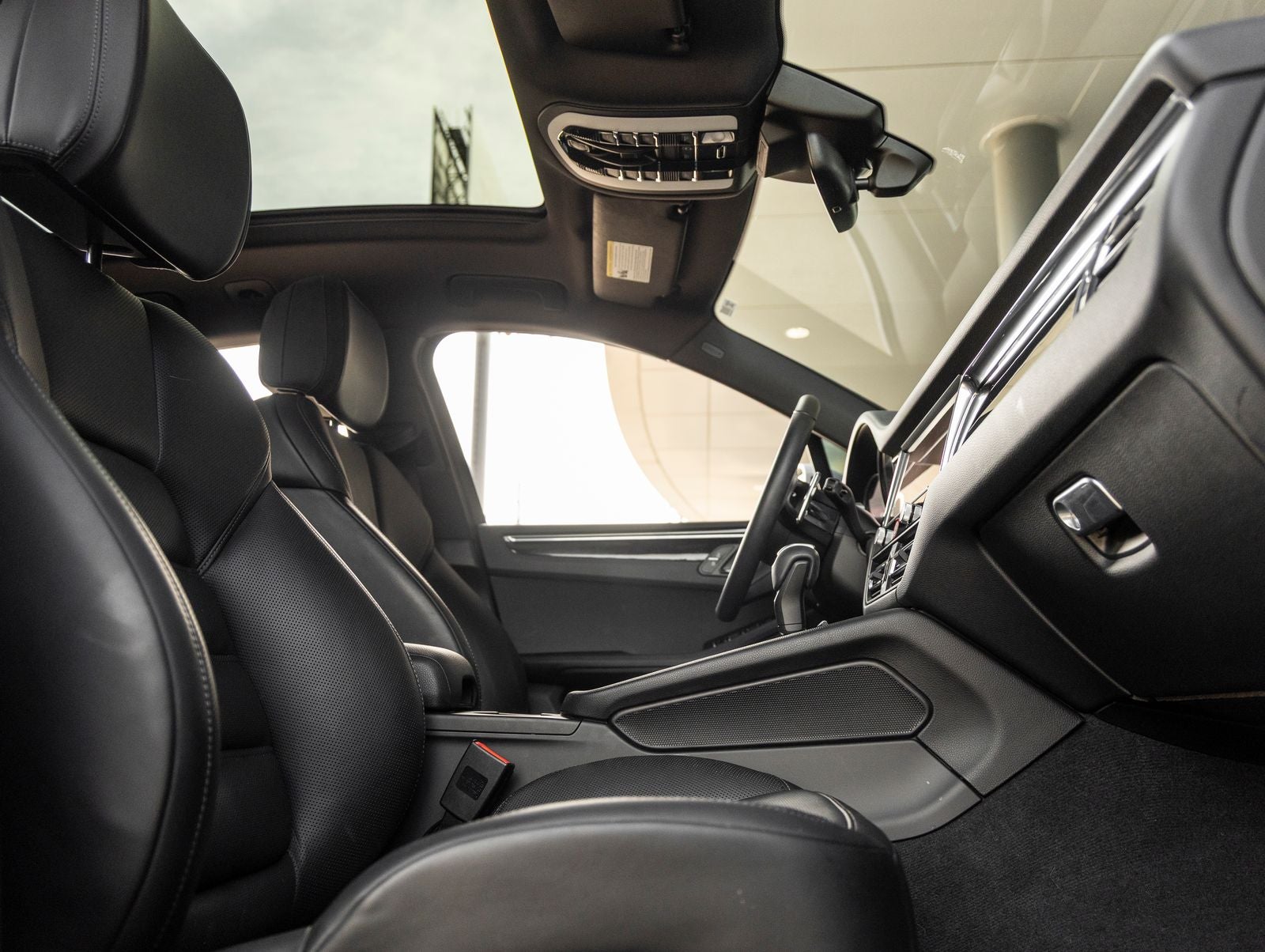 2025 Porsche Macan Macan