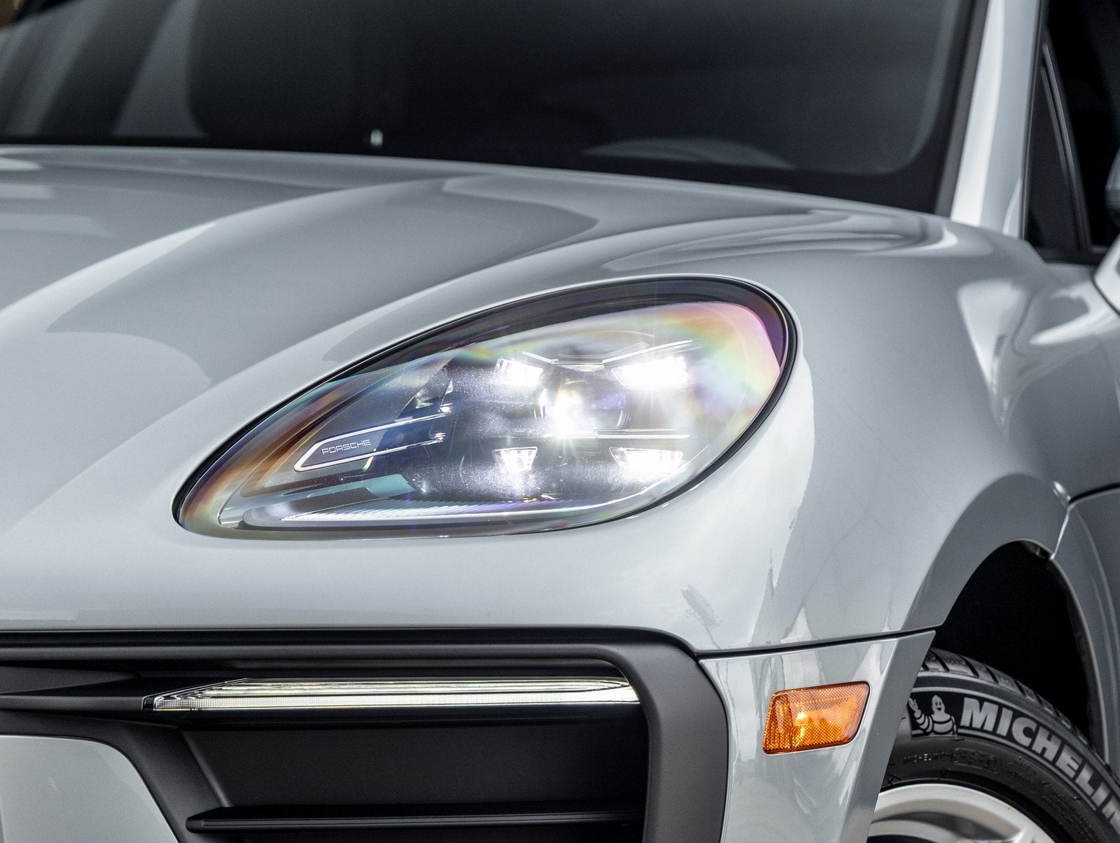 2025 Porsche Macan Macan