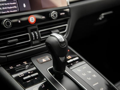 2025 Porsche Macan Macan