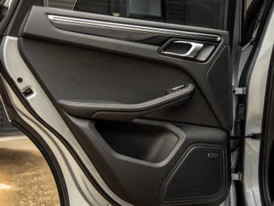 2025 Porsche Macan Macan