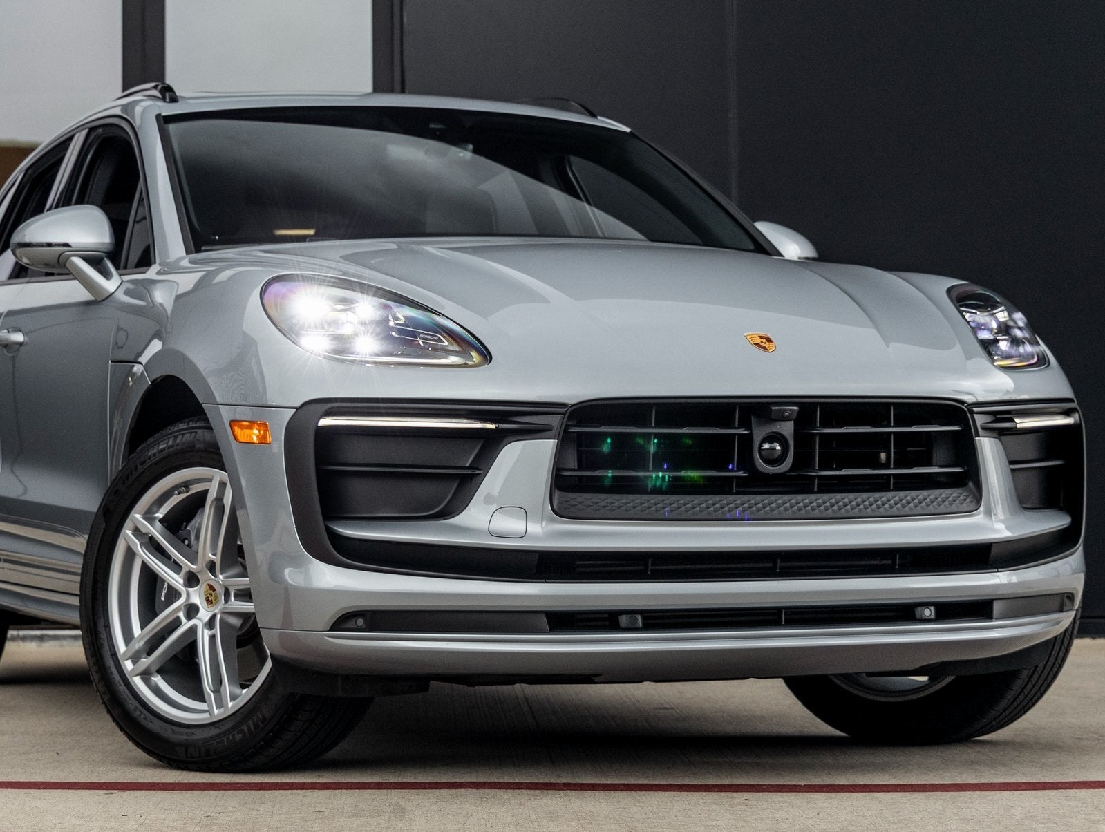 2025 Porsche Macan Macan