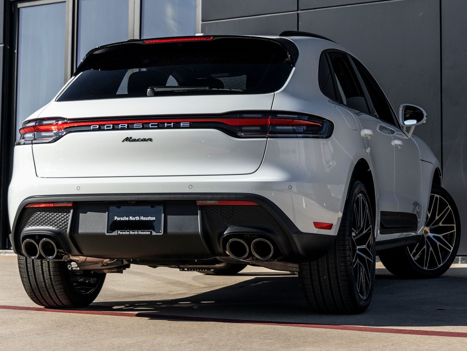 2026 Porsche Macan Macan