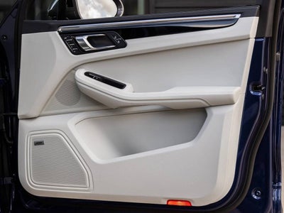 2026 Porsche Macan Macan T