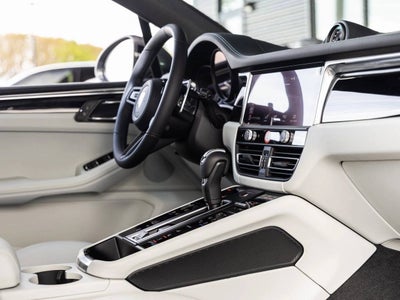 2026 Porsche Macan Macan T
