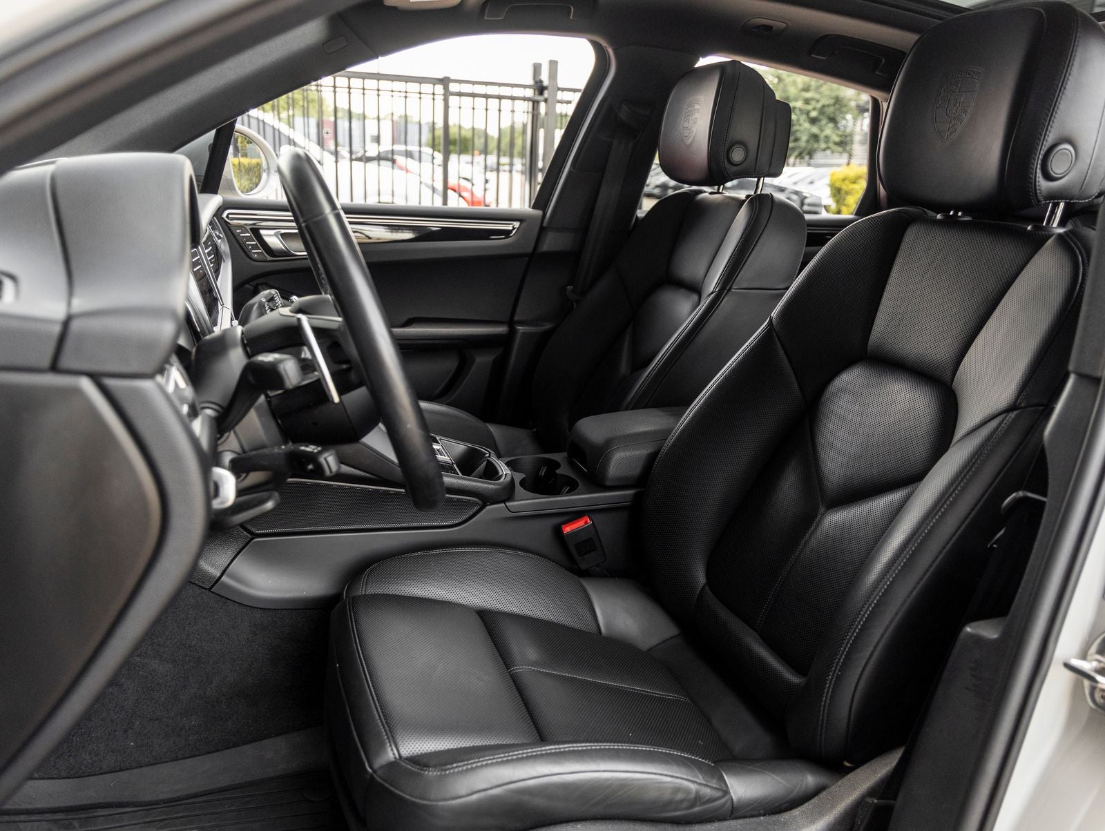 2024 Porsche Macan Macan (MY24)