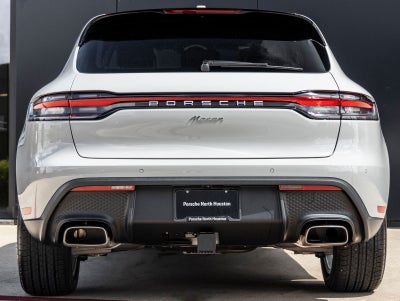 2025 Porsche Macan AWD