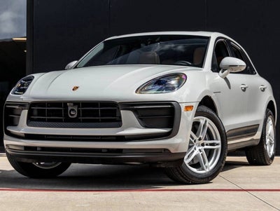 2025 Porsche Macan AWD