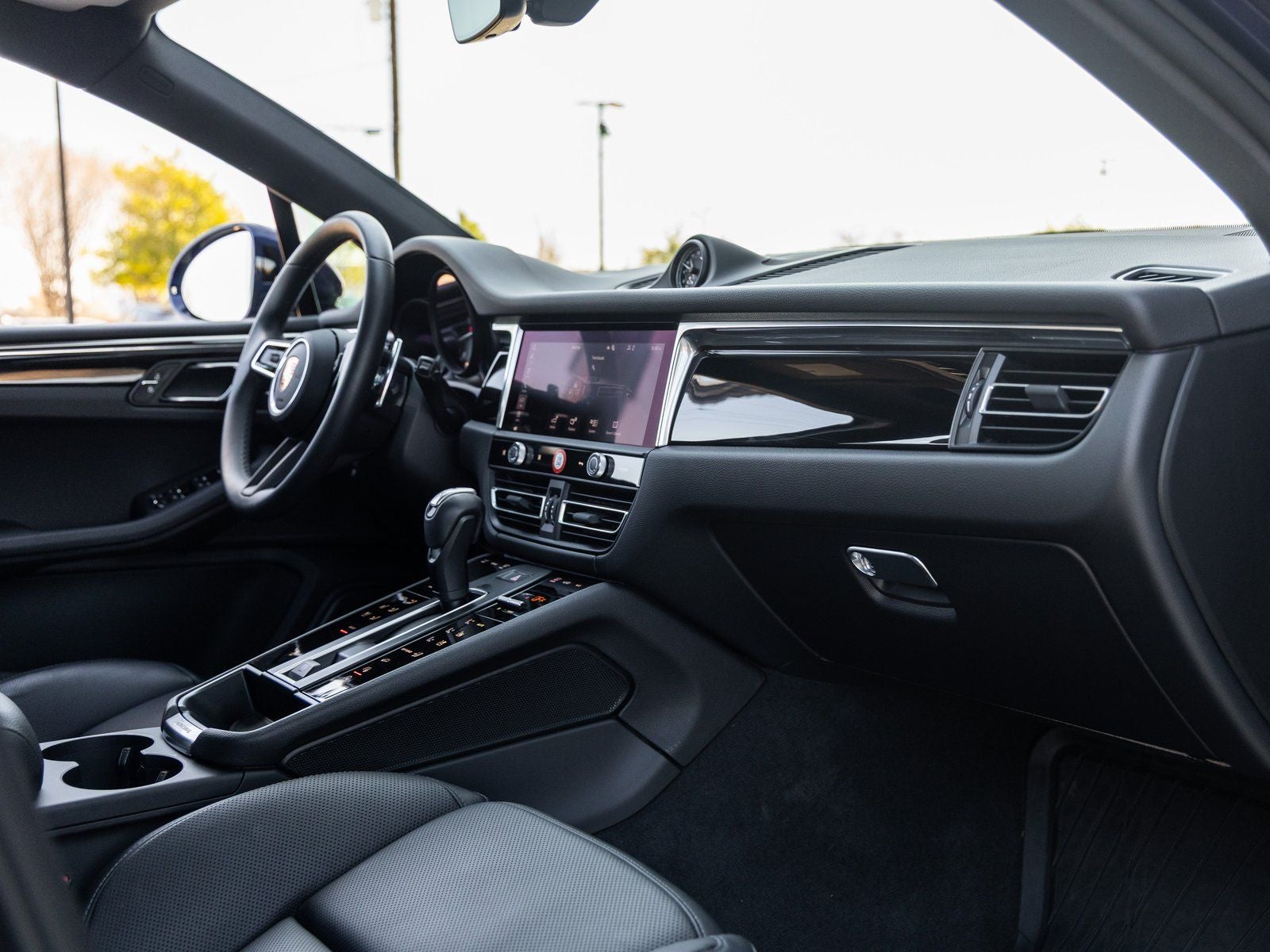 2025 Porsche Macan Macan