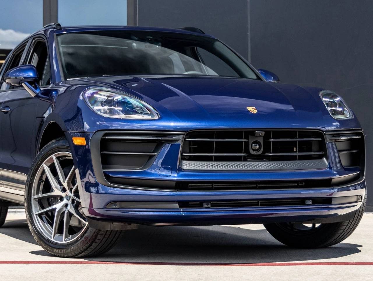 2026 Porsche Macan Macan