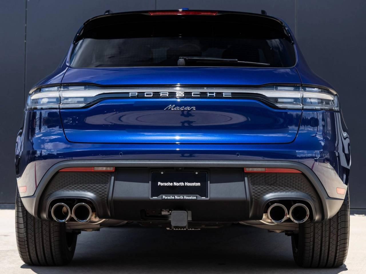 2026 Porsche Macan AWD
