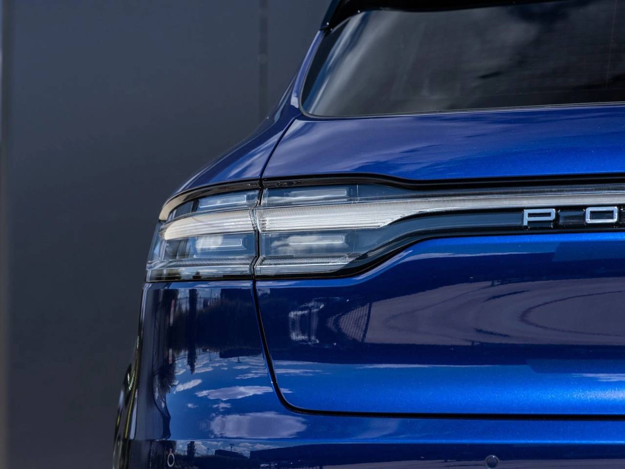 2026 Porsche Macan AWD