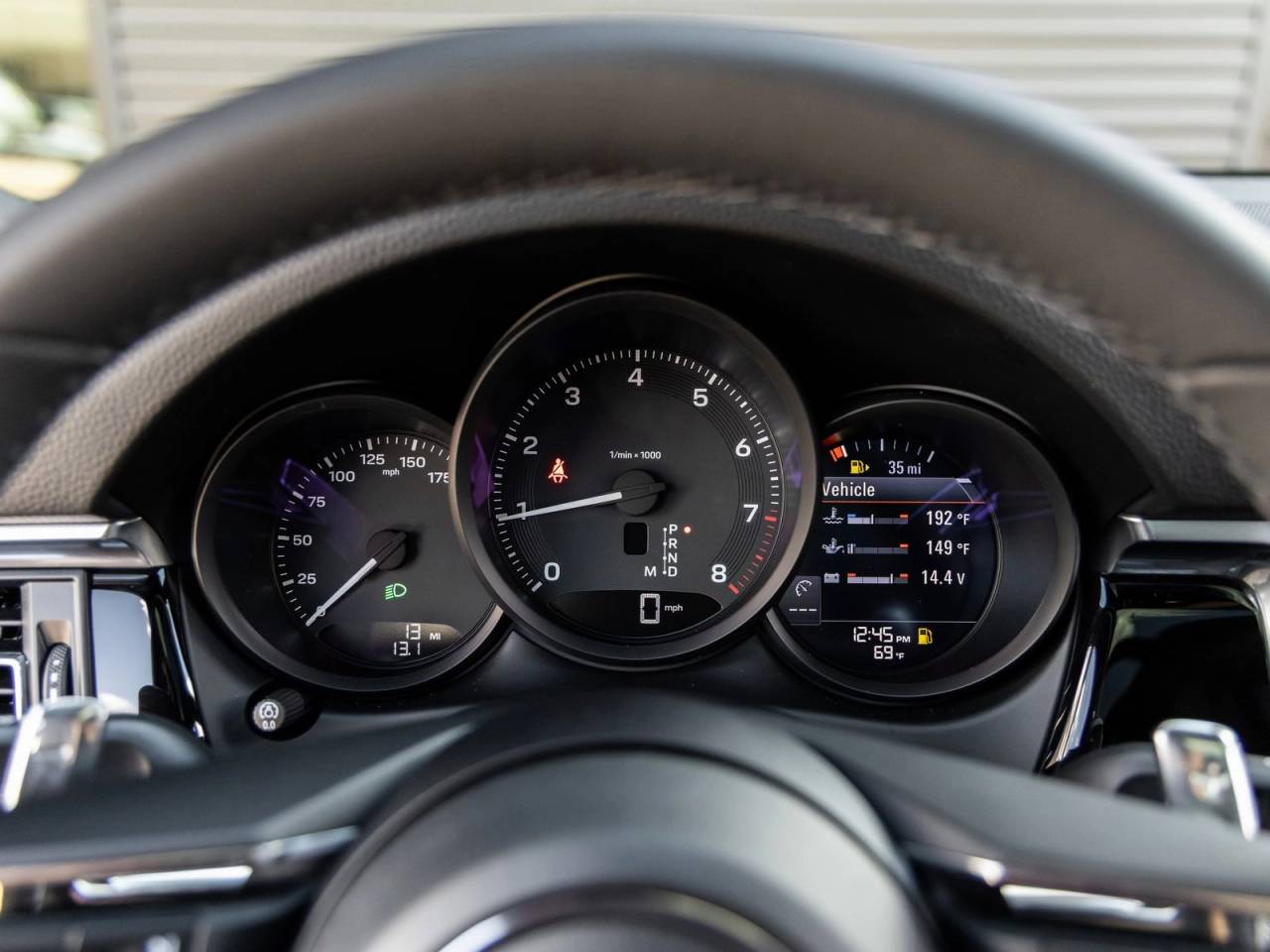 2026 Porsche Macan AWD