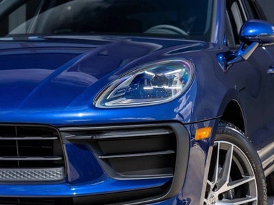 2026 Porsche Macan AWD