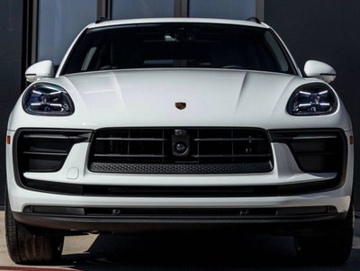 2026 Porsche Macan Macan