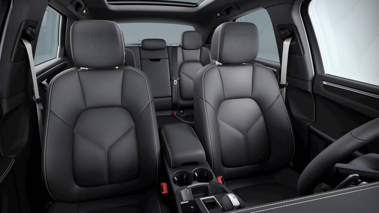 2023 Porsche Macan T