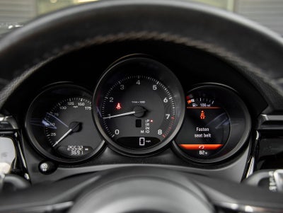 2023 Porsche Macan Macan (MY23)