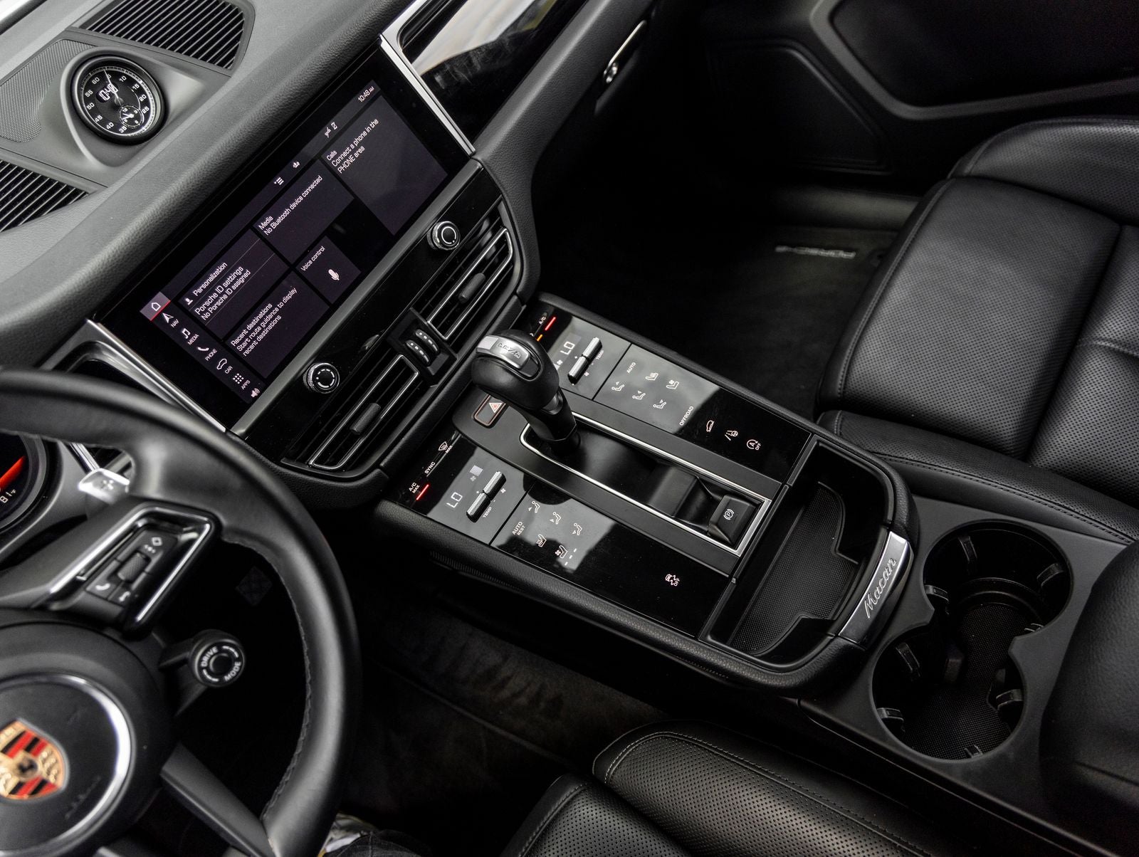 2023 Porsche Macan Macan (MY23)