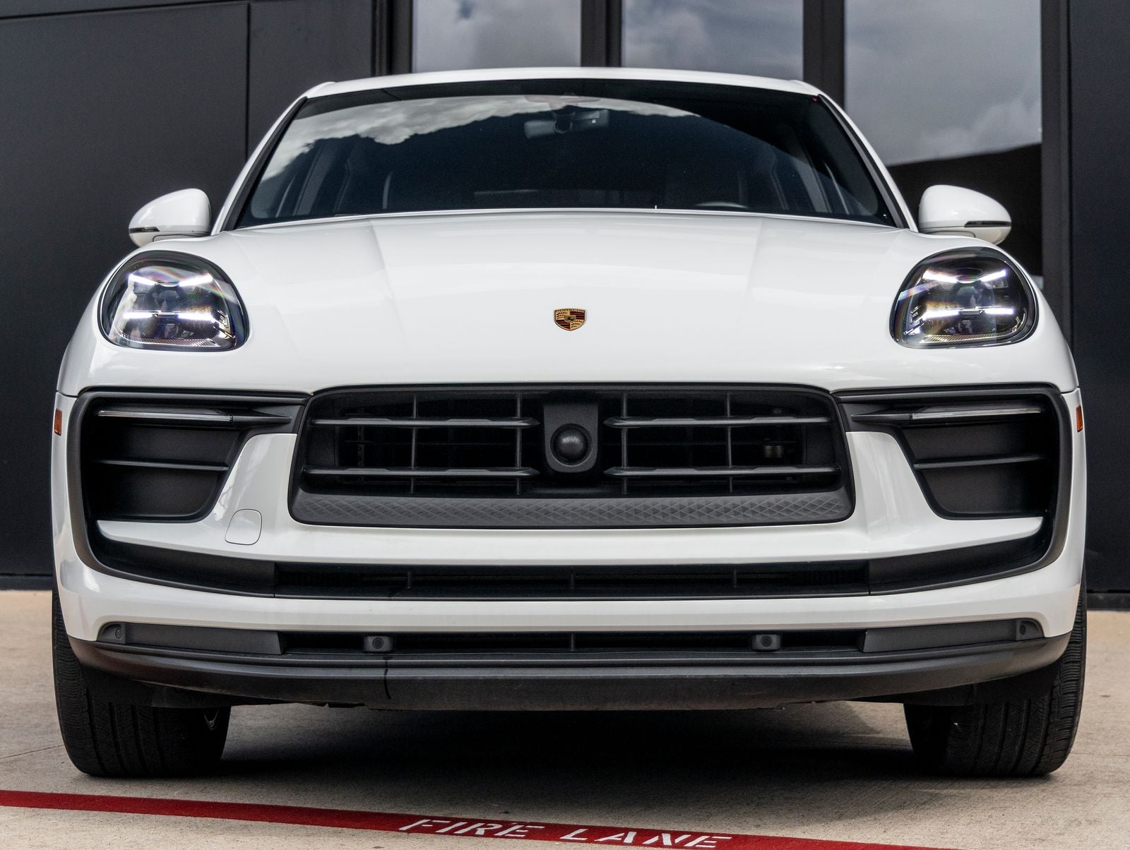 2023 Porsche Macan Macan (MY23)